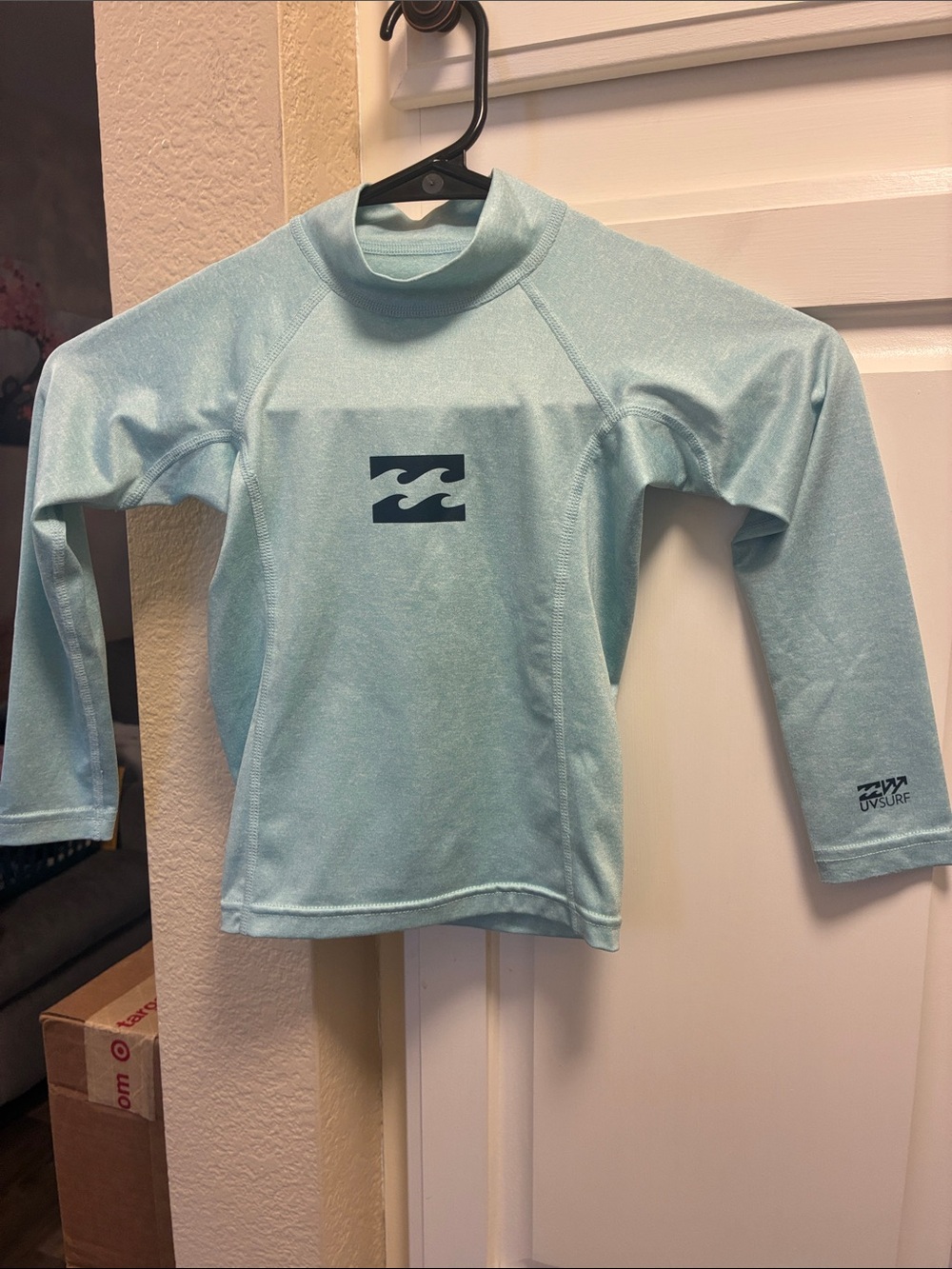 3 for $15 🦋🦋 Billabong Kids light Aqua uPF 50+ performance fit surf shirt
